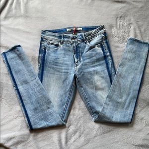 Skinny jeans